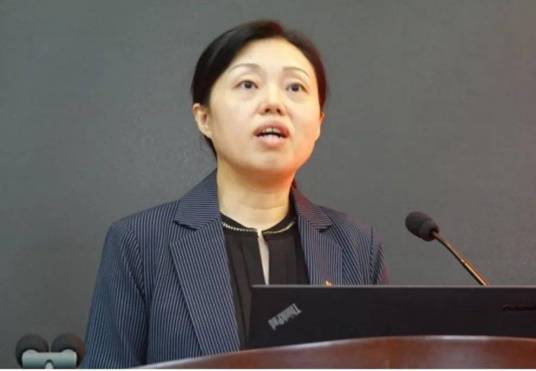 曾晖（江西银行党委书记、董事长）