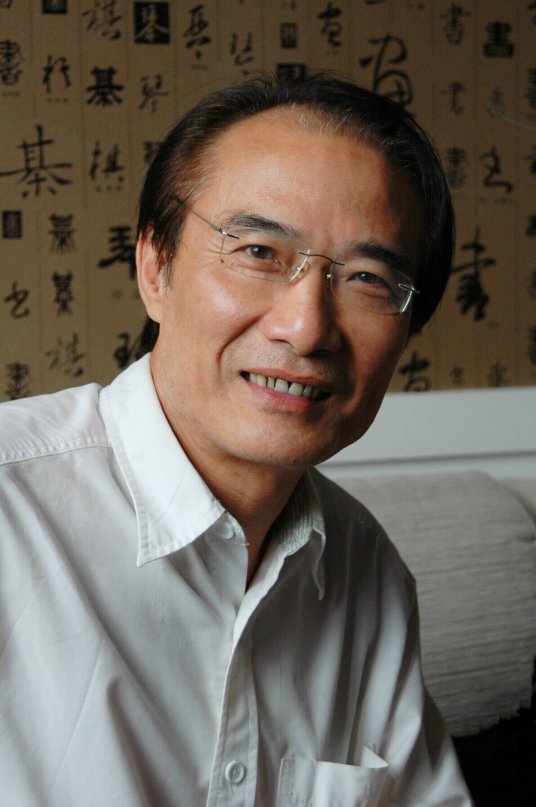 夏斌（国务院发展研究中心金融研究所名誉所长）