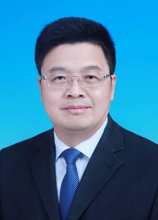 孙大海(海南省人大常委会党组成员、副主任)