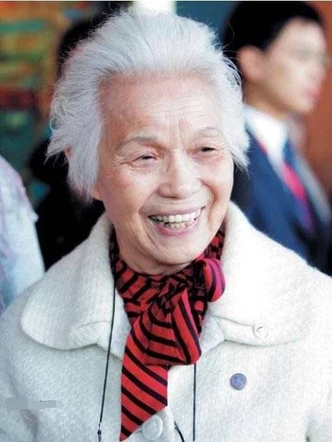 李特特(李富春与蔡畅夫妇的独生女)