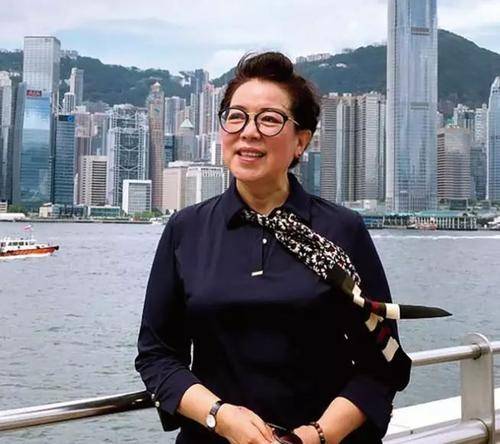 长江（中央广播电视总台央视记者）