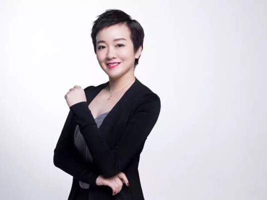 钟玲(艺术体操运动员)