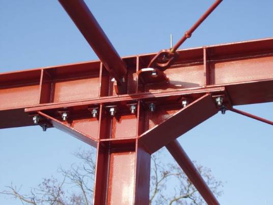 钢结构工程（以钢材制作为主的结构）