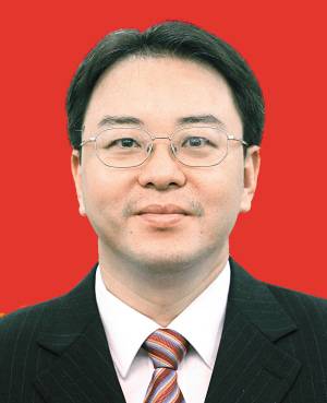 吴卫华(广东省地质局原党组成员、副局长)