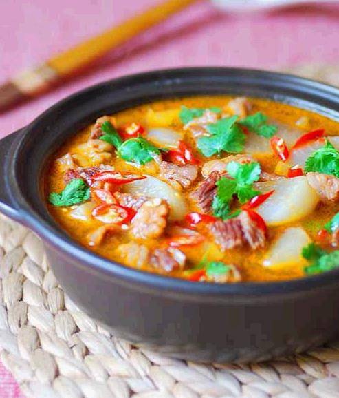 红酒烩鸡（法国名菜）