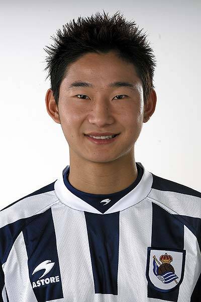 李天秀（韩国足球运动员）