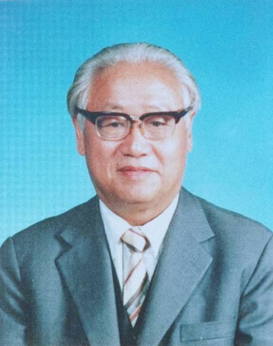 曾涛（新华通讯社原社长、党组书记、顾问）