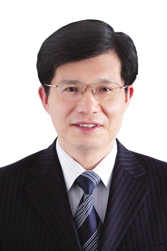 陶宏（湖北省政协文化文史和学习委员会副主任）