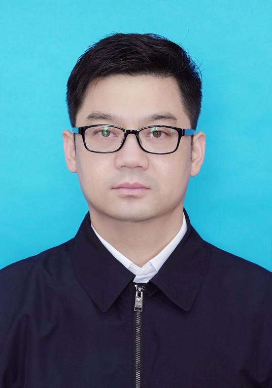 贾晨（南京新工投资集团有限责任公司总经理）