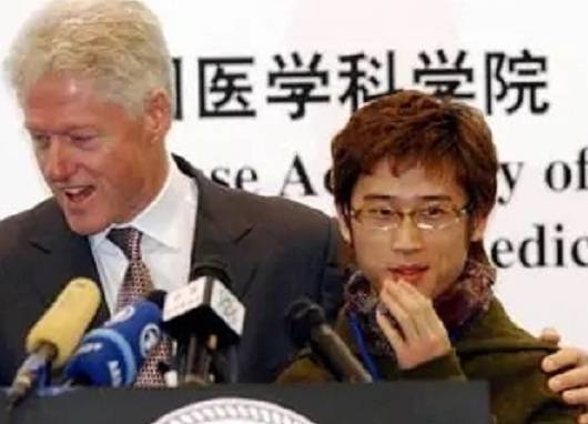 宋鹏飞(中国最早公开身份HIV感染者)