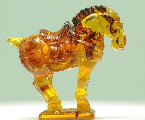 抚顺琥珀(辽宁省抚顺市国家地理标志产品)