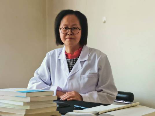 郭亚宁（西安碑林研农中医诊所执业医师）