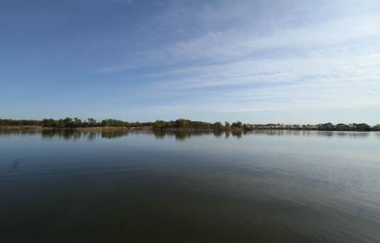 卧龙湖（辽宁省沈阳市湖泊）