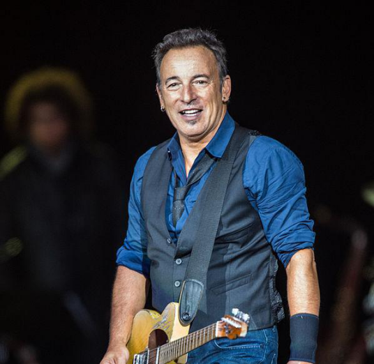 布鲁斯·斯普林斯汀