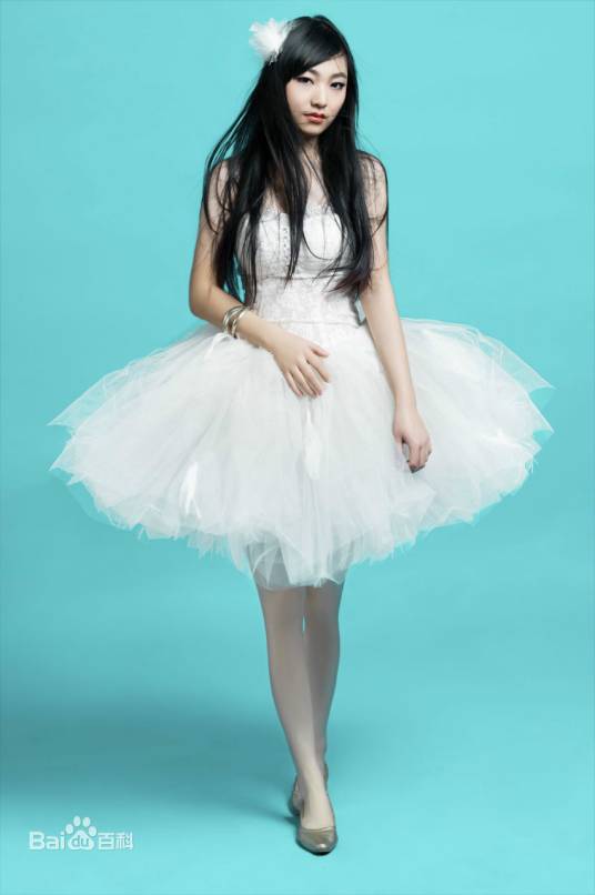 黄倩（中国女歌手）