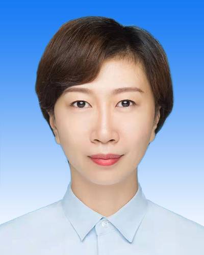 李珊（雅典奥运会女排冠军成员，天津市体育局副局长、党组成员）