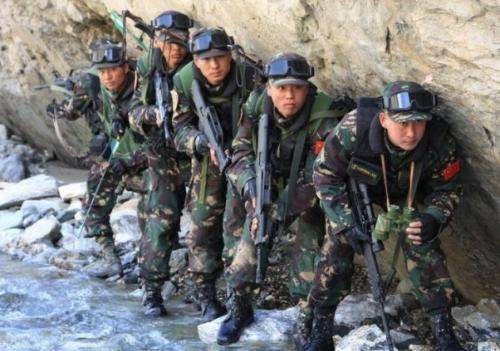 中国人民解放军第二炮兵特种部队