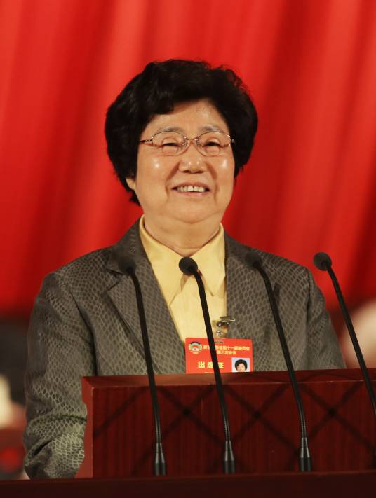 张连珍（江苏省关心下一代工作委员会主任）