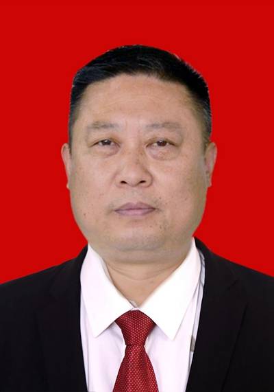 周晓波（贵州省毕节市公安局党委委员、副局长、二级高级警长）