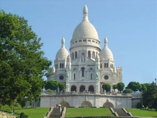 东方巴黎（东方几座城市的美称）