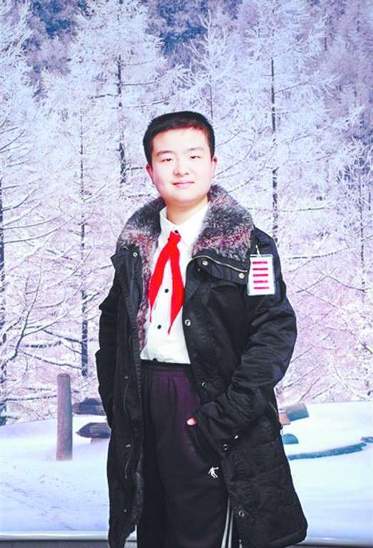 黄艺博(中国少先队武汉市原副总队长)