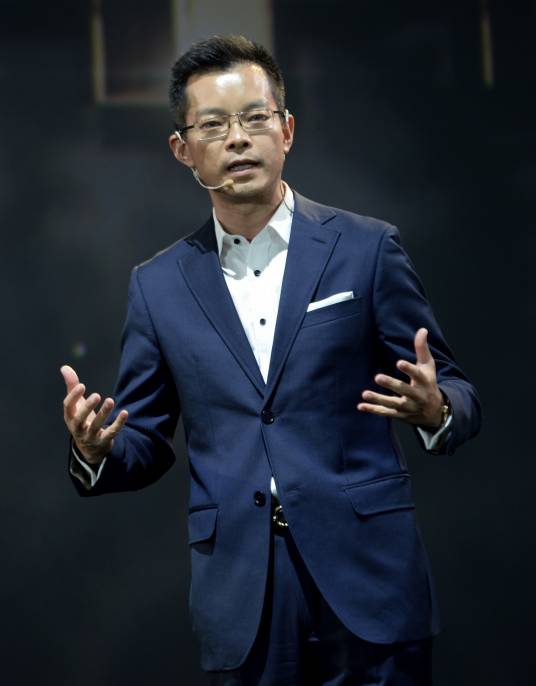 叶宁（中国电影制片人、出品人）