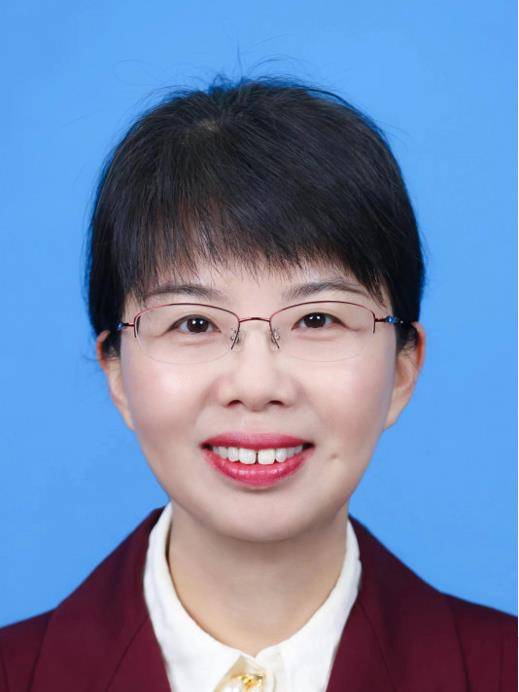 黄芳（湖南省妇女联合会主席、党组书记）