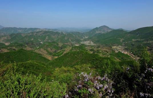 大佛山（豫、皖交界处生态旅游风景区）