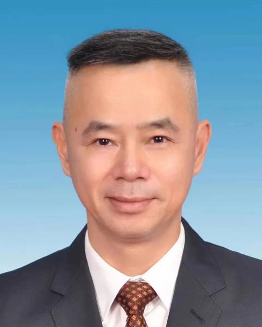 许志勇(华侨大学党委常委、副校长)