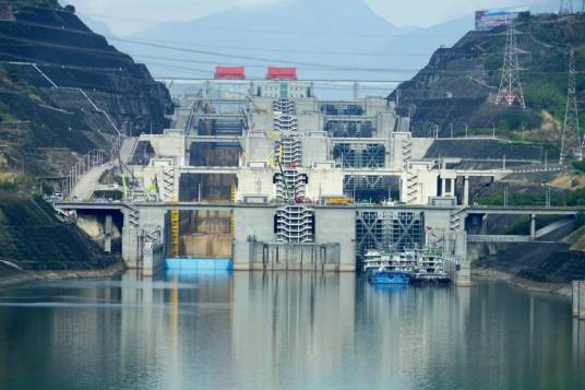 三峡船闸