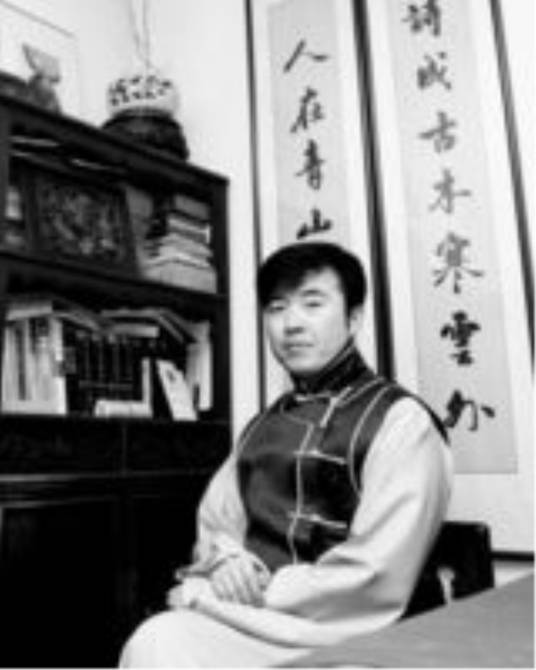 吴荻（评书表演艺人）