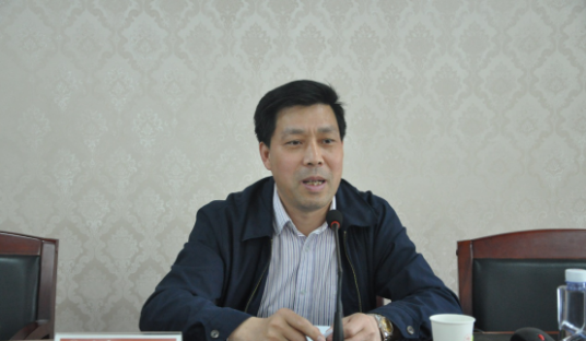 魏磊（山东省委党校教授）