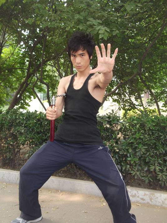 周小龙（中国画家协会会员）