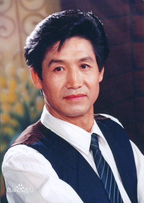 罗金保(陕西省文史馆研究员)