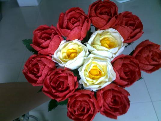 纸花（纸质手工制品）