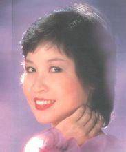 张小英（新加坡女歌手）