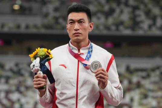 朱亚明（中国田径运动员）