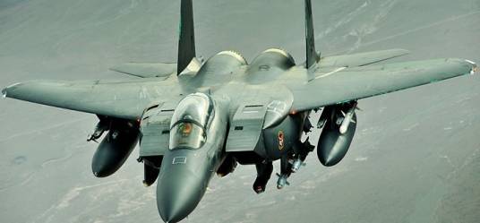 F-15E“打击鹰” 战斗机