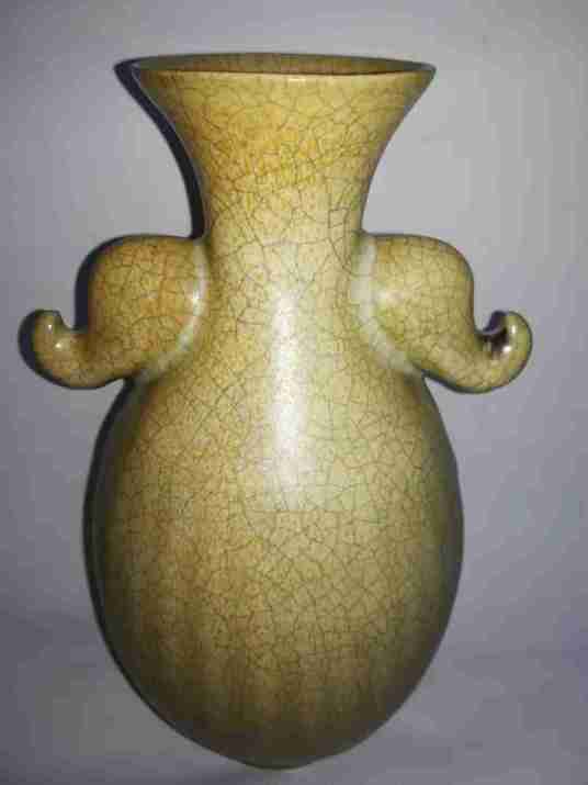 南宋官窑(南宋官方的烧造瓷器的窑场)