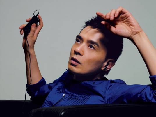 漩涡(彭羚、黄耀明演唱的粤语歌曲)