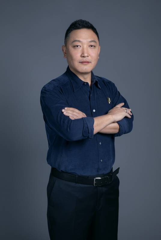 林盛（上海钟帆食品科技有限公司法定代表人、执行董事）