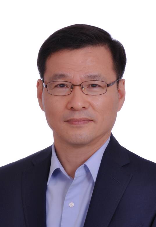 张东辉（中国科学院院士、物理化学家）