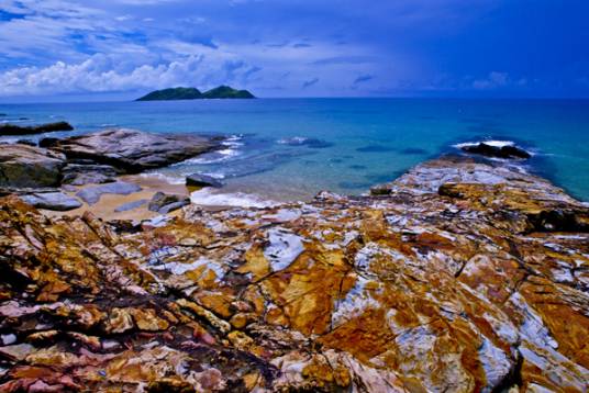 香水湾（陵水县最北端海湾）