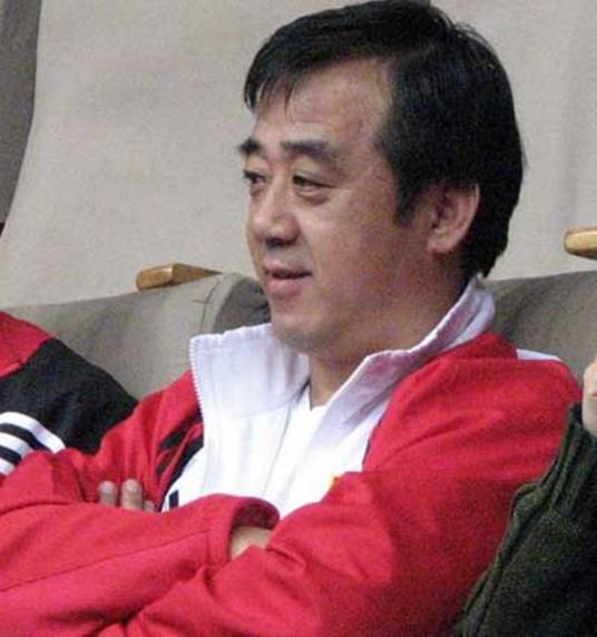 李连胜(中国籍足球裁判)