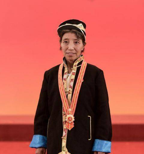 卓嘎(感动中国2017年度人物、“七一勋章”获得者、中共二十大代表、第十四届全国政协委员)