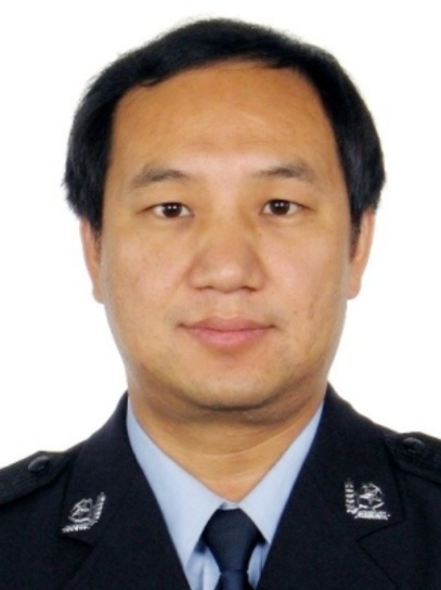 董鸿(河北省保定市公安局副局长、二级高级警长)