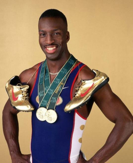 迈克尔·约翰逊（前美国职业田径运动员）