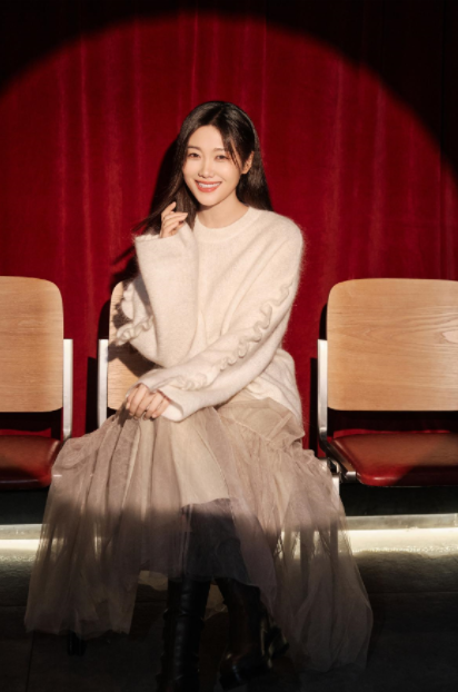 许明明（中国内地女歌手）