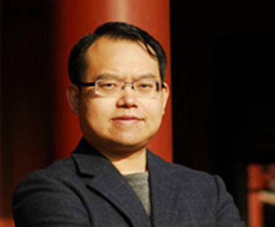 黄卓（北京大学国家发展研究院经济学副教授）