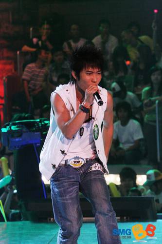 孙彪（中国男歌手）